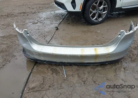 2014 Ford Focus Se z USA, uszkodzony, nr VIN 1FADP3F24EL181753